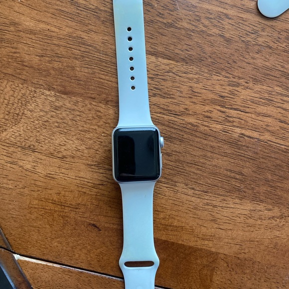 Apple Watch Series 3 (GPS + Cellular) - Picture 4 of 7